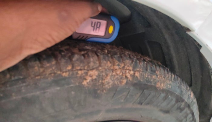 2016 Hyundai i10 SPORTZ 1.1, Petrol, Manual, 23,230 km, tyre