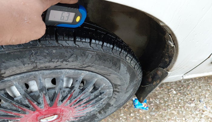 2010 Maruti Alto LXI, Petrol, Manual, 93,300 km, tyre