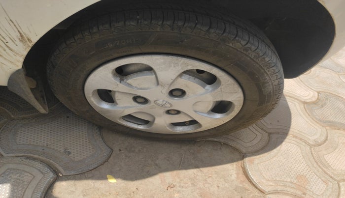 2017 Tata Nano TWIST XT, Petrol, Manual, 74,411 km, tyre