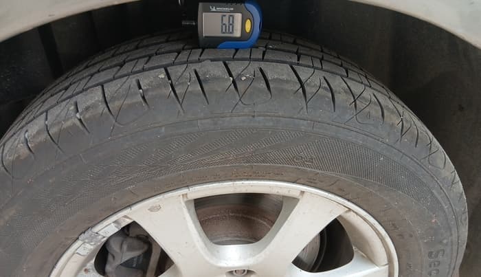 2013 Chevrolet Cruze LTZ AT, Diesel, Automatic, 92,598 km, tyre