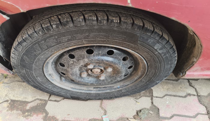 2010 Maruti A Star LXI, Petrol, Manual, 61,029 km, tyre