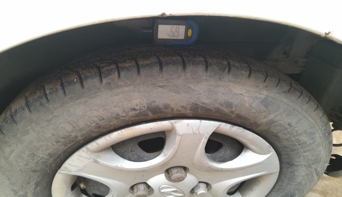 2011 Hyundai Accent GLE, Petrol, Manual, 83,389 km, tyre