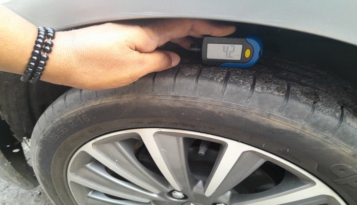 2019 Maruti Ciaz ALPHA  AT 1.5 SHVS PETROL, Petrol, Automatic, 72,493 km, tyre