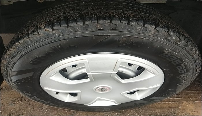 2023 Mahindra SCORPIO CLASSIC S 9STR, Diesel, Manual, 36,709 km, tyre