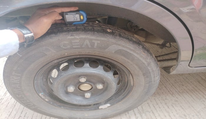 2020 Maruti Alto VXI, Petrol, Manual, 27,553 km, tyre