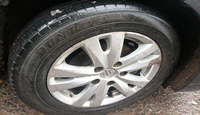 2016 Maruti Ertiga ZDI + SHVS, Diesel, Manual, 65,566 km, tyre