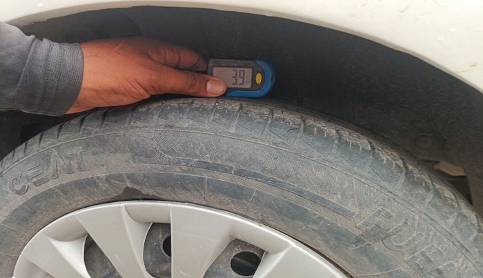 2016 Maruti Swift VDI ABS, Diesel, Manual, 1,35,147 km, tyre