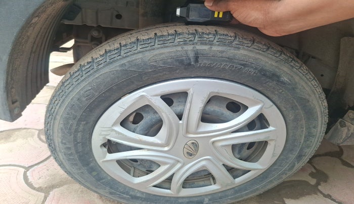2018 Mahindra KUV 100 NXT K4+ P 6 STR, Petrol, Manual, 31,690 km, tyre