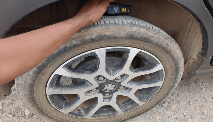 2022 Maruti XL6 ALPHA PLUS AT, Petrol, Automatic, 28,605 km, tyre