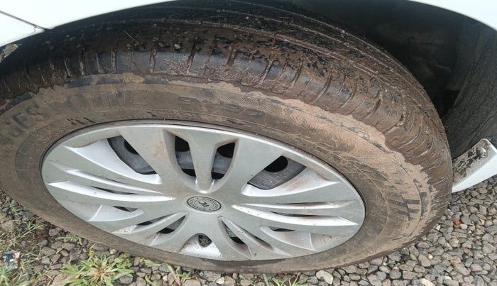 2012 Maruti Ertiga VDI, Diesel, Manual, 1,09,051 km, tyre