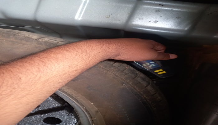 2022 Tata PUNCH CREATIVE IRA 1.2 RTN DUAL TONE, Petrol, Manual, 39,051 km, tyre