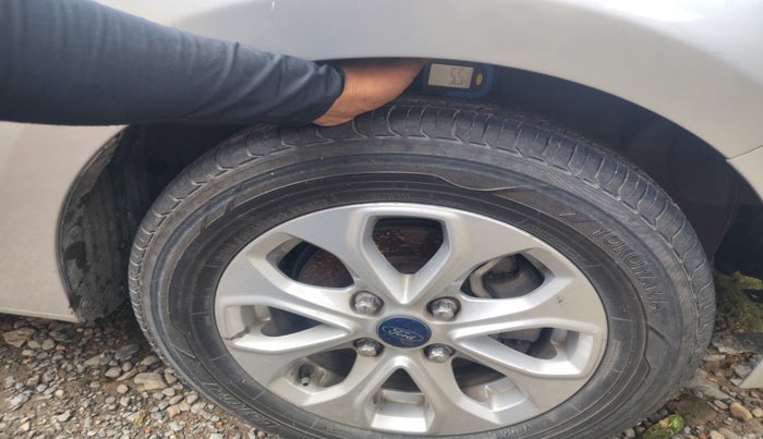 2015 Ford Figo Aspire TITANIUM1.5 DIESEL, Diesel, Manual, 1,42,139 km, tyre