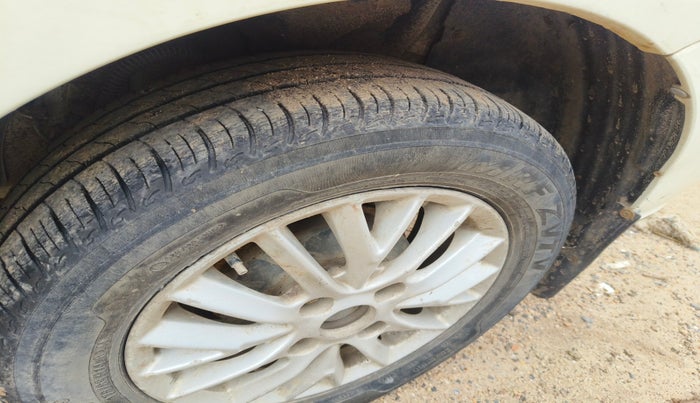 2014 Tata Indigo ECS VX CR4, Diesel, Manual, 1,07,615 km, tyre