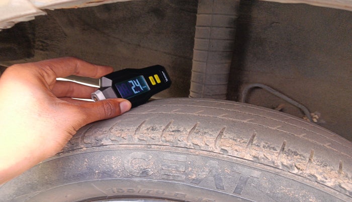 2015 Datsun Go Plus T, Petrol, Manual, 74,749 km, tyre