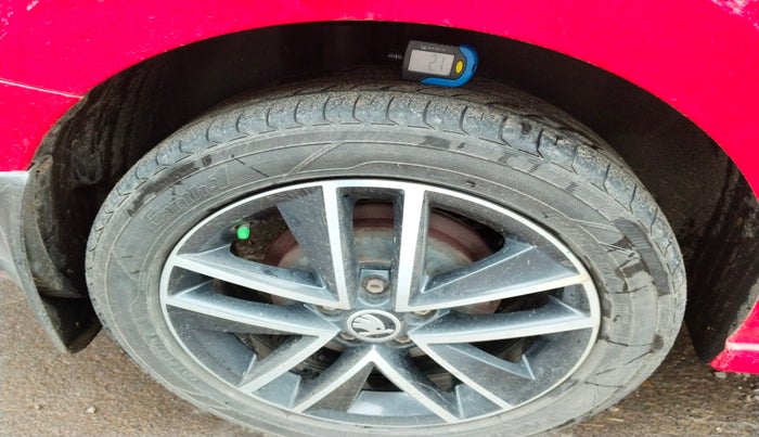 2018 Skoda Rapid STYLE 1.5 TDI AT, Diesel, Automatic, 1,01,942 km, tyre