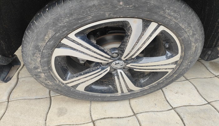 2022 MG ASTOR SHARP EX 1.5 MT, Petrol, Manual, 26,836 km, tyre