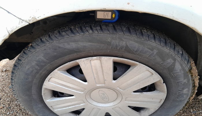 2012 Ford Figo ZXI 1.4 DIESEL, Diesel, Manual, 1,14,477 km, tyre