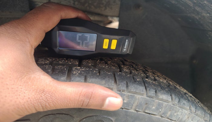 2010 Tata Nano LX, Petrol, Manual, 34,349 km, tyre