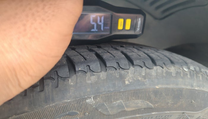 2010 Tata Nano LX, Petrol, Manual, 34,349 km, tyre