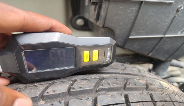 2010 Tata Nano LX, Petrol, Manual, 34,349 km, tyre