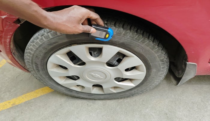 2011 Chevrolet Spark LT 1.0, Petrol, Manual, 34,312 km, tyre