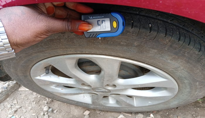 2016 Nissan Micra XV CVT, Petrol, Automatic, 34,537 km, tyre