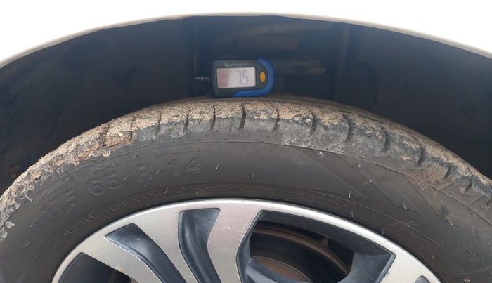 2019 Tata Tiago XZA PETROL, Petrol, Automatic, 35,242 km, tyre