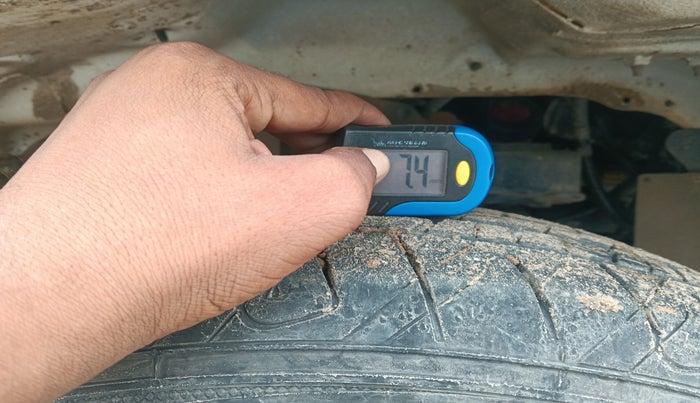 2021 Mahindra Bolero B4, Diesel, Manual, 1,02,802 km, tyre