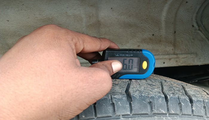 2021 Mahindra Bolero B4, Diesel, Manual, 1,02,802 km, tyre