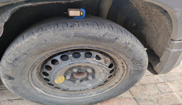 2018 Maruti Vitara Brezza ZDI PLUS, Diesel, Manual, 1,37,679 km, tyre