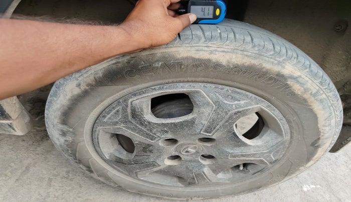 2021 Tata PUNCH ACCOMPLISHED MT, Petrol, Manual, 49,511 km, tyre