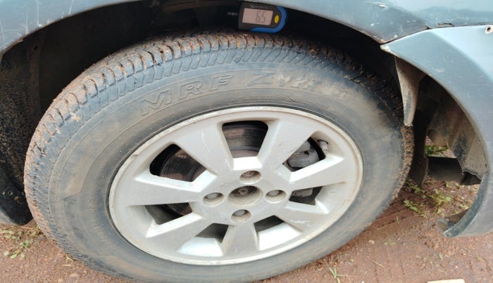 2011 Maruti Swift VDI, Diesel, Manual, 86,540 km, tyre