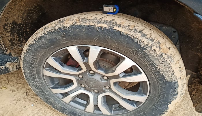 2021 Ford Endeavour TITANIUM PLUS 2.0 4X4 AT SUNROOF, Diesel, Automatic, 1,12,943 km, tyre