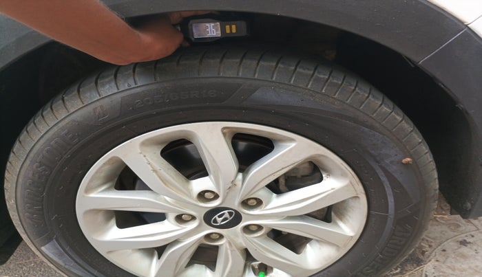 2019 Hyundai Creta SX 1.6 DIESEL, Diesel, Manual, 1,53,036 km, tyre
