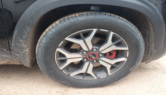 2021 KIA SELTOS GTX PLUS AT 1.5 DIESEL, Diesel, Automatic, 99,120 km, tyre