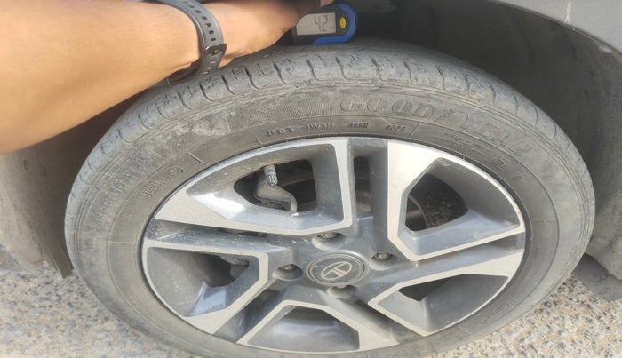 2023 Tata Tiago XZA PLUS PETROL, Petrol, Automatic, 24,354 km, tyre