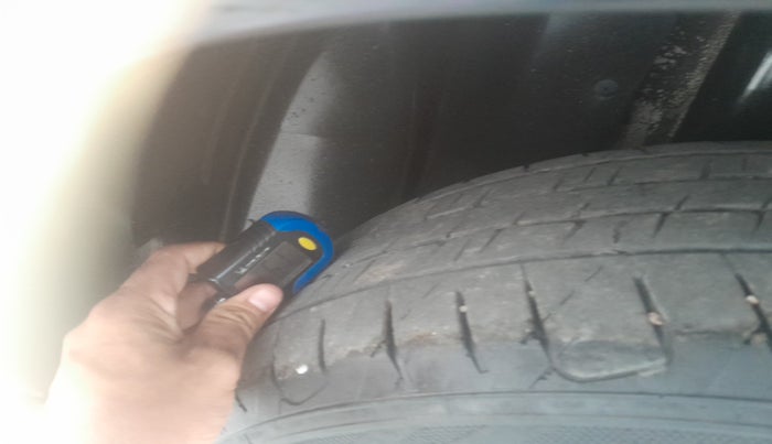 2020 MG HECTOR PLUS SHARP 2.0 DIESEL TURBO MT 6-STR, Diesel, Manual, 1,70,114 km, tyre