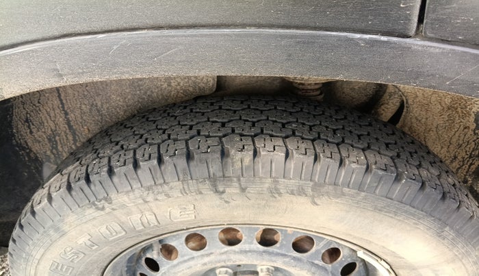 2019 Tata Harrier XZ 2.0L, Diesel, Manual, 1,20,081 km, tyre
