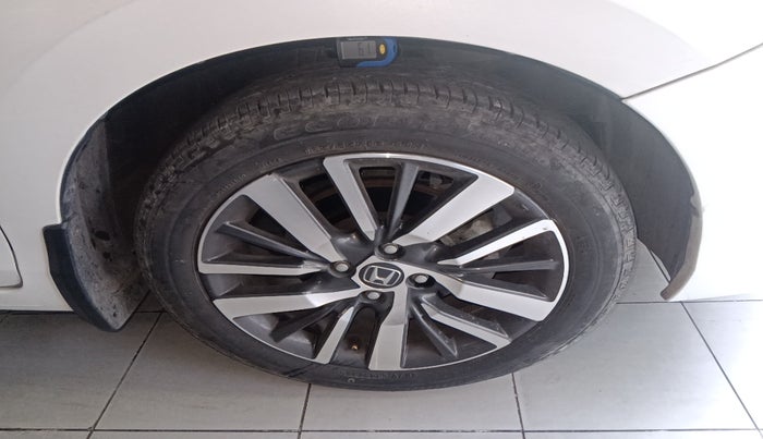 2021 Honda City 1.5L I-VTEC VX, Petrol, Manual, 11,004 km, tyre
