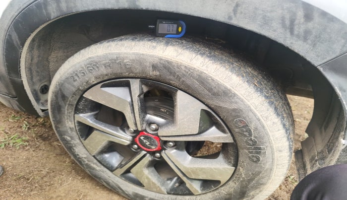 2022 KIA SONET GTX PLUS 1.5 MT DUAL TONE, Diesel, Manual, 55,063 km, tyre