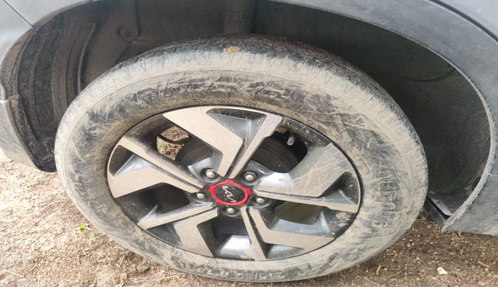 2022 KIA SONET GTX PLUS 1.5 MT DUAL TONE, Diesel, Manual, 55,063 km, tyre