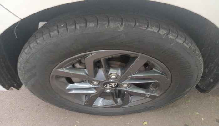 2021 Hyundai GRAND I10 NIOS SPORTZ 1.2 KAPPA VTVT CNG, Petrol, Manual, 67,017 km, tyre