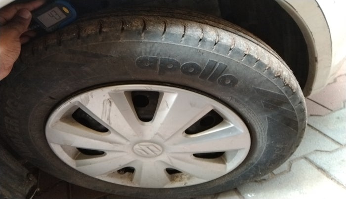 2010 Maruti Swift VXI, Petrol, Manual, 58,685 km, tyre