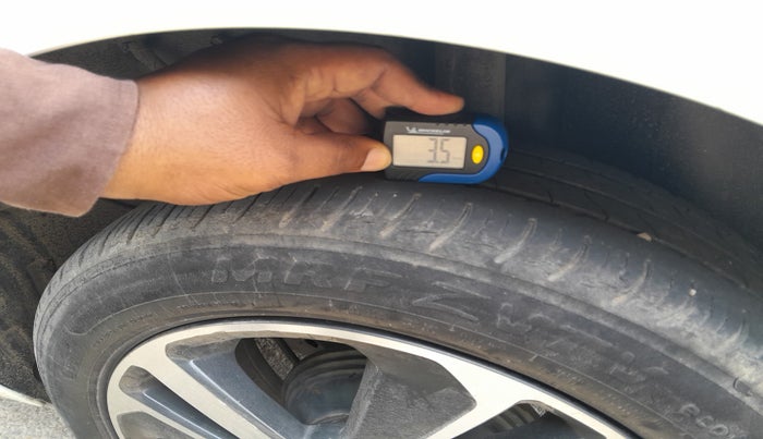 2021 Tata ALTROZ XZ PETROL, Petrol, Manual, 75,024 km, tyre