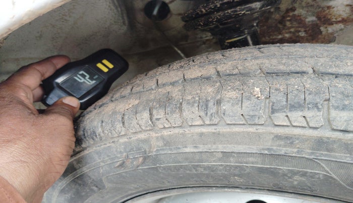 2010 Maruti Wagon R 1.0 LXI, Petrol, Manual, 1,48,130 km, tyre