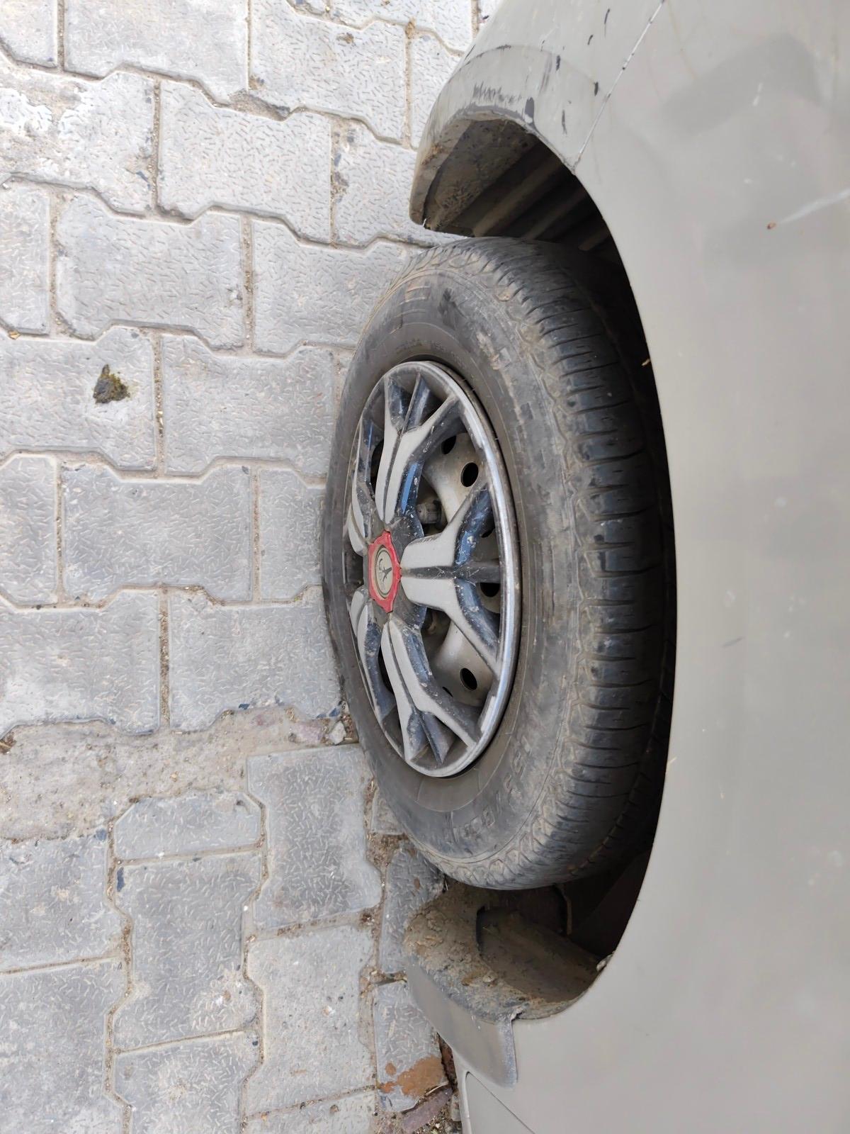 2019 Maruti New Wagon-R LXI CNG (O) 1.0, Petrol, Manual, 79,838 km, tyre