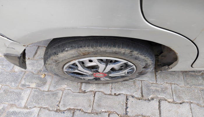 2019 Maruti New Wagon-R LXI CNG (O) 1.0, Petrol, Manual, 79,838 km, tyre
