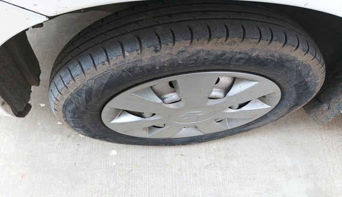 2012 Maruti Wagon R 1.0 LXI, Petrol, Manual, 85,258 km, tyre