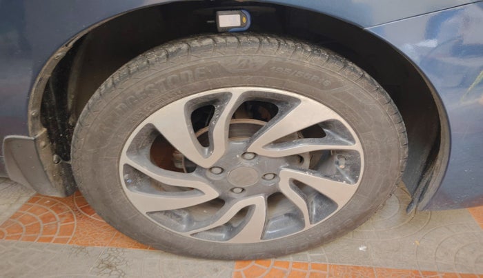 2015 Maruti Baleno ALPHA PETROL 1.2, Petrol, Manual, 43,865 km, tyre