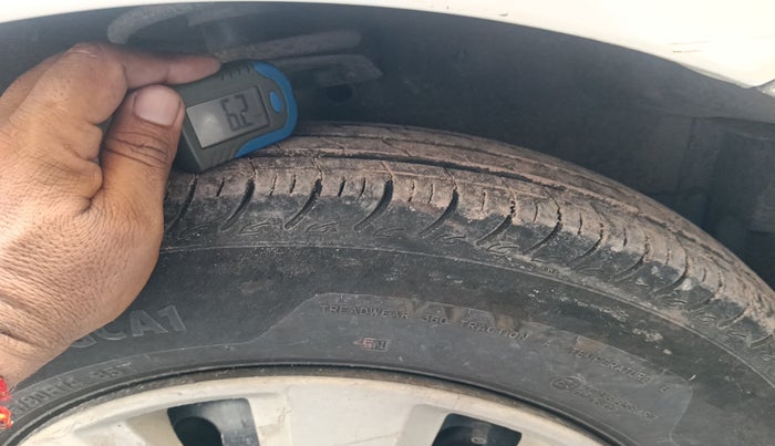 2011 Maruti Swift Dzire VXI, Petrol, Manual, 58,872 km, tyre